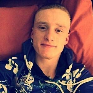 Meet your Posher, Kenlin